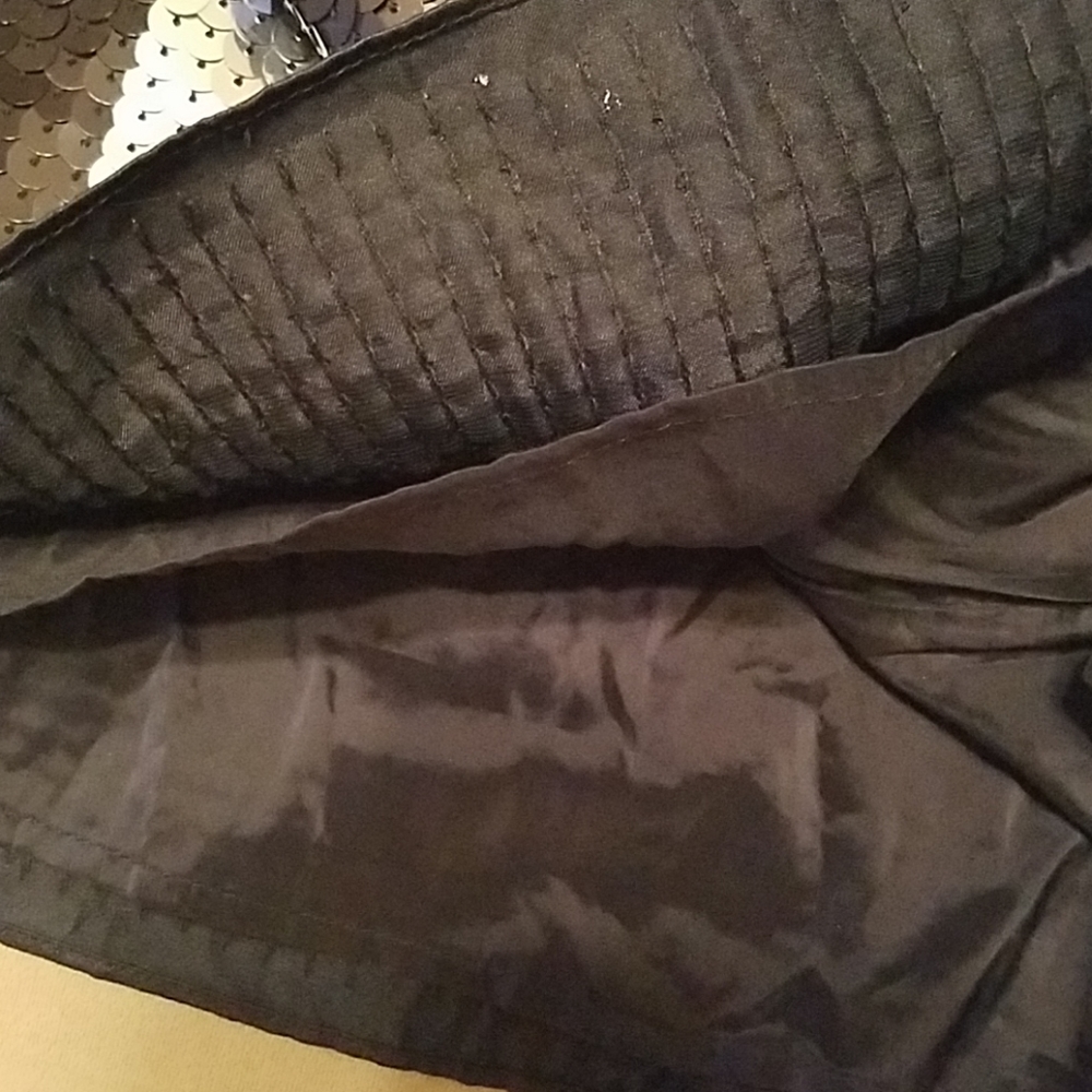 Skirt - Picture 4 of 5